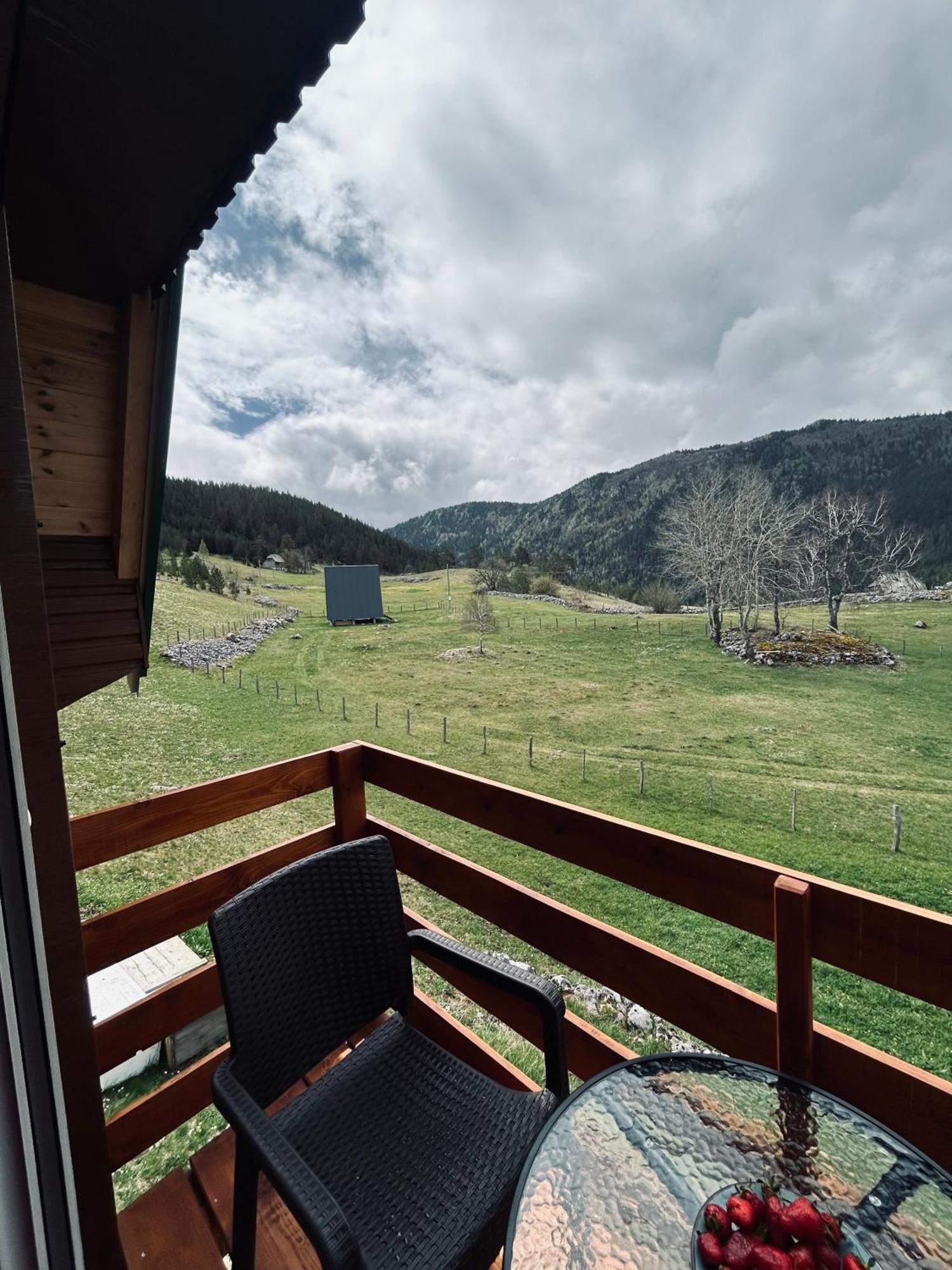 Nomad Lodge Zminica Zabljak  Bagian luar foto
